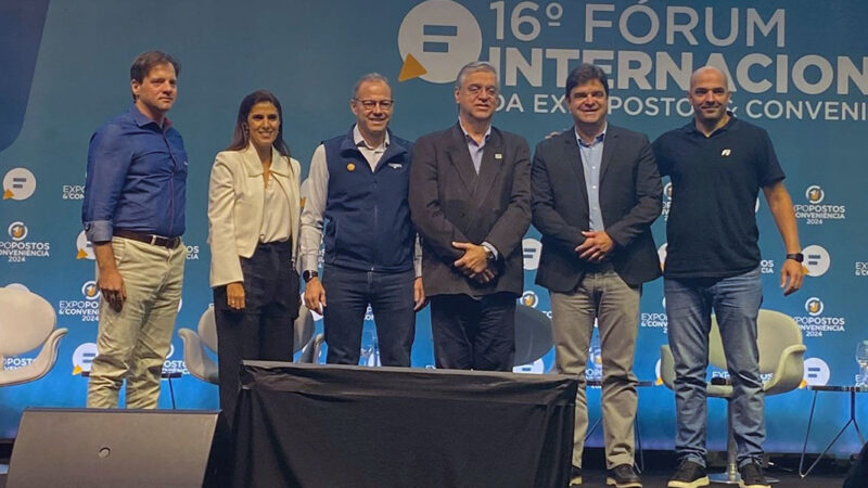 BRASILCOM participa do 16º Fórum Internacional da ExpoPostos (setembro 2024)